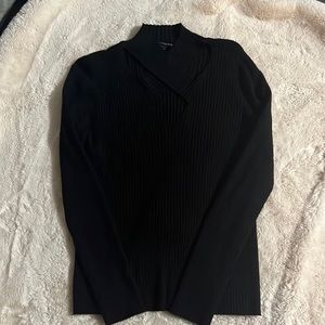 2 black Rock and Republic sweater tops in XL.